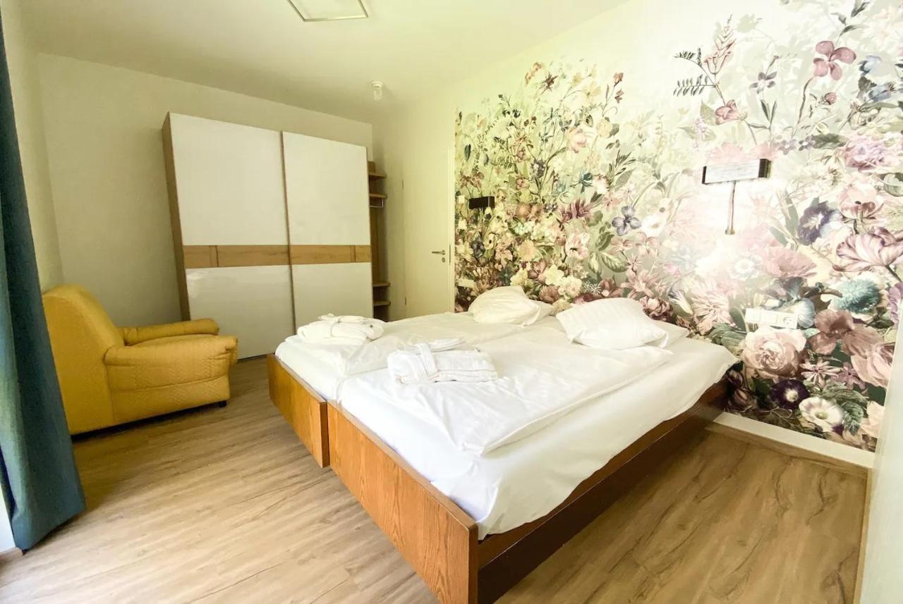 Appart-Hotel Ernz Noire Grundhof 외부 사진
